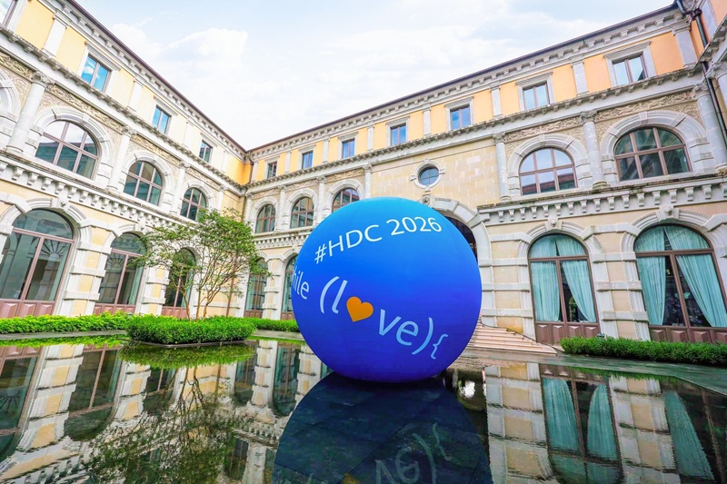 当鸿蒙智家遇上 PopLang:从 HDC 2026 看全民实时编程时代的到来